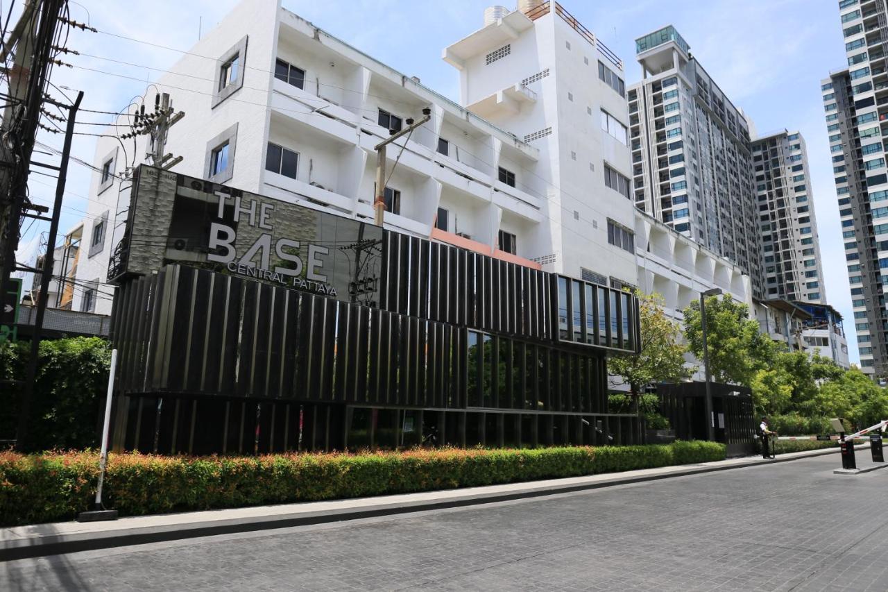 The Base Central Pattaya By Wcc Apartamento Exterior foto